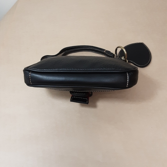 Tommy Hilfiger clutch - Picture 4 of 6